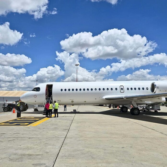 The Salaam Airline aircraft operated by Saa'id Air made emergence landing on Monday.