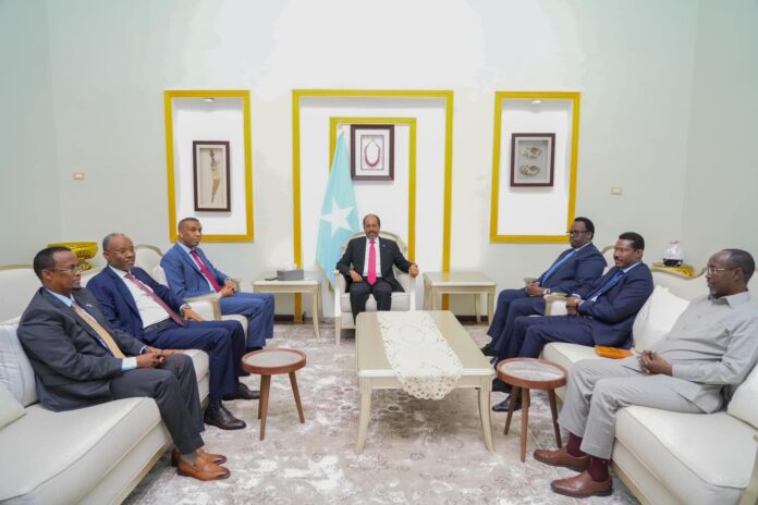 Somali president Hassan Sheikh Mohamud's office says NCC meeting resumed with only the federal government and three regional states, while Jubaland and Puntland boycotted it.