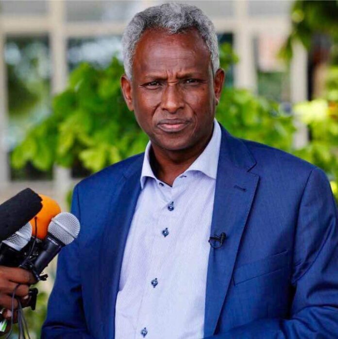 Wasiirka Arrimaha Gudaha Puntland, Cabdi Faarax Saciid (Juxa).