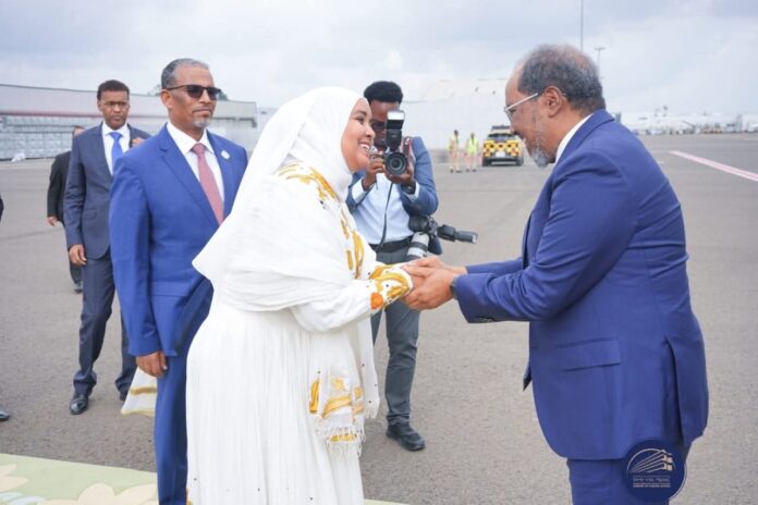 Xasan Shiikh oo gaaray magaalada Adis Ababa ee Caasimadda ee dalka Itoobiya