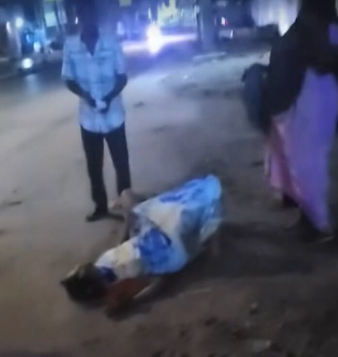 Gabar uur leh oo ku umushay afaafka hore ee Isbitaalka Banaadir ee magaalada muqidhso