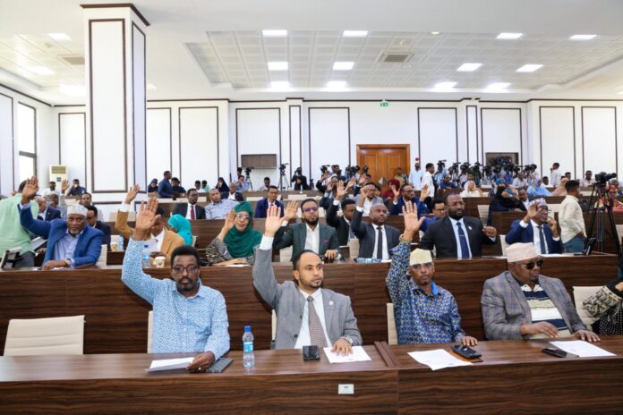 DEG DEG: Buuq xooggan oo hareeyay kulanka BF Soomaaliya