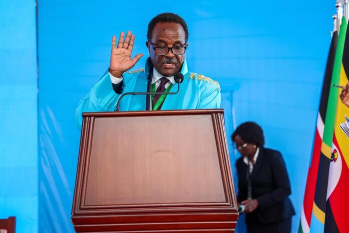 Garsoore Soomaaliyeed oo ku biiray Maxkamadda Caddaaladda Bariga Bulshada Afrika