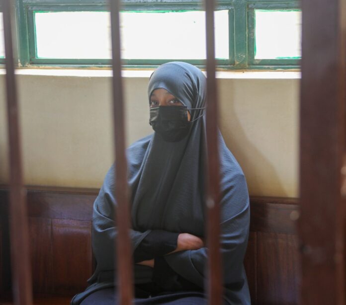 Dambi baarista Kenya oo waqti loo siiyay in ay ku baarto Musharrax Sahra Axmed Barre oo ku eedeysan kicinta Dadka