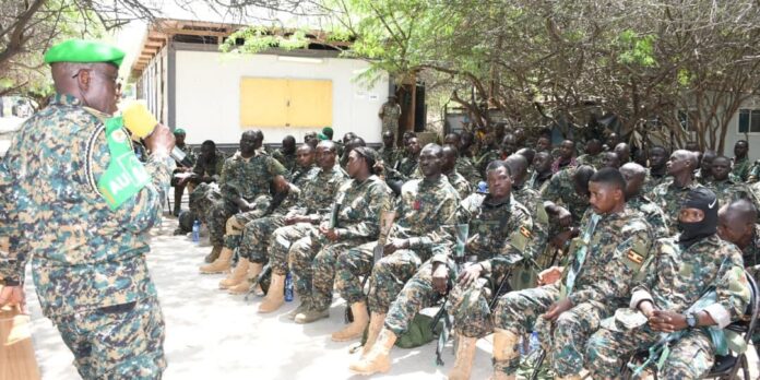 Uganda oo Soomaaliya keentay ciidamo baddelaya kuwii horay dalka ka joogay
