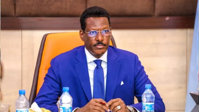 Madaxweynaha Galmudug oo dib u magacaabay Taliyihii Qeybta Booliiska Galmudug ee DFS xilka qaaday