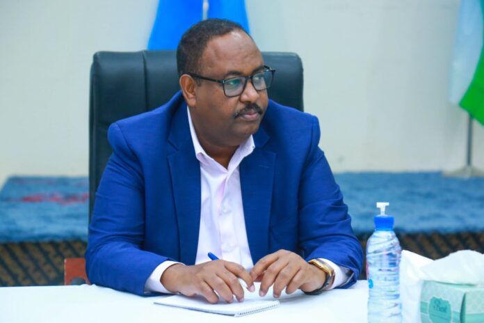 Deni oo Garoowe ka billaabay kulamo looga hadlayo culayska siyaasadeed uu ka dareemay ciidanka Federaalka