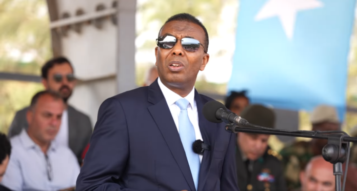 Xamsa Cabdi Barre oo ku wajahan Dhuusamareeb