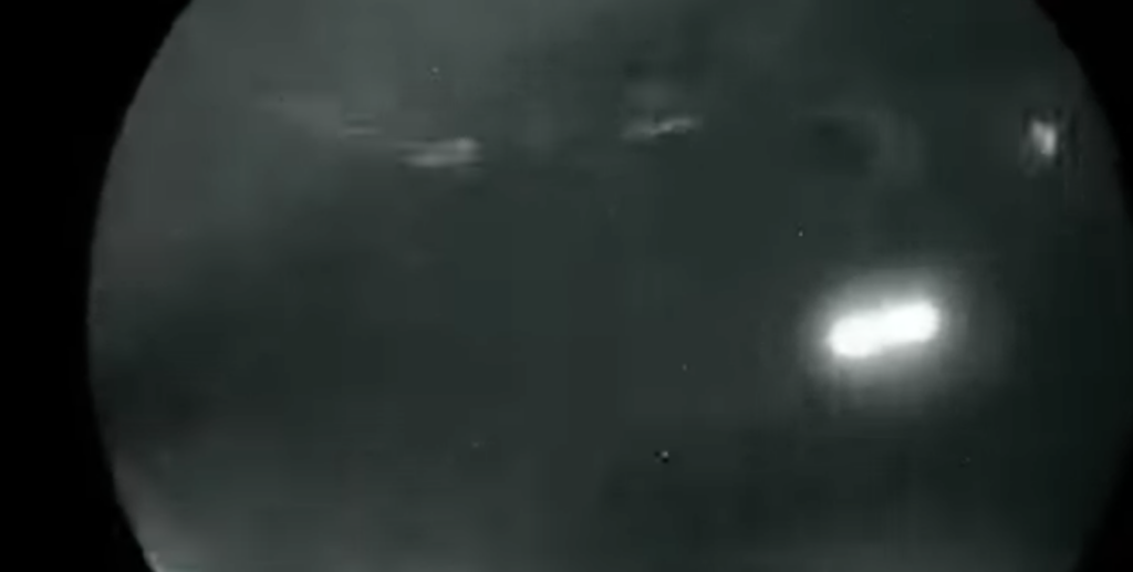CENTCOM ayaa sheegtay in howlgalka la soo gabagabeeyay saacaddu markay ahayd 9:30 fiidnimo waqtiga Bariga Maraykanka. CENTCOM ayaa sheegtay in howlgalka la soo gabagabeeyay saacaddu markay ahayd 9:30 fiidnimo waqtiga Bariga Maraykanka,