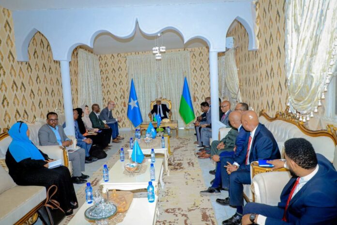 Wafdi Qaramada Midoobay ka socda oo gaaray Laascaanood