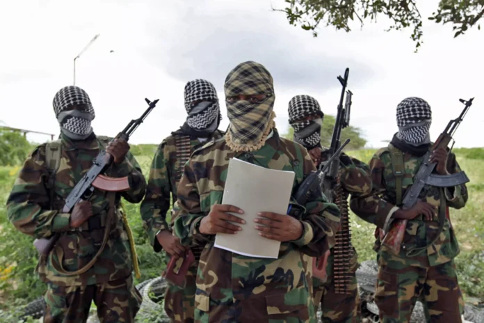 Kooxda Al-Shabaab oo sii daysay shan shaqaale samafal ah oo laga afduubtay Buurhakaba