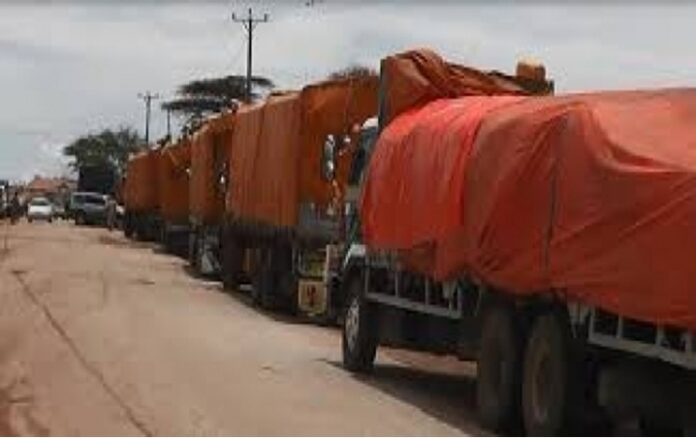 In ka badan 55 gaari oo xamuul ah oo afar habeen ku xayiran Ceel Gaal, Hiiraan
