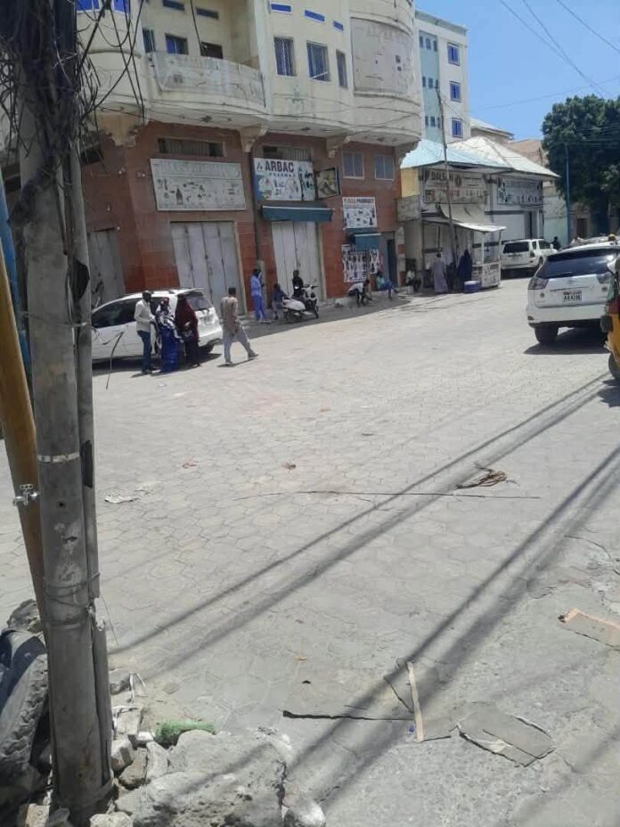 Suuqa Daawada ee Bakaaraha oo Saaka Xirmay, Ganacsatada oo Cabasho ka Muujiyay Hay’adda Tayadhowrka+Sawirro